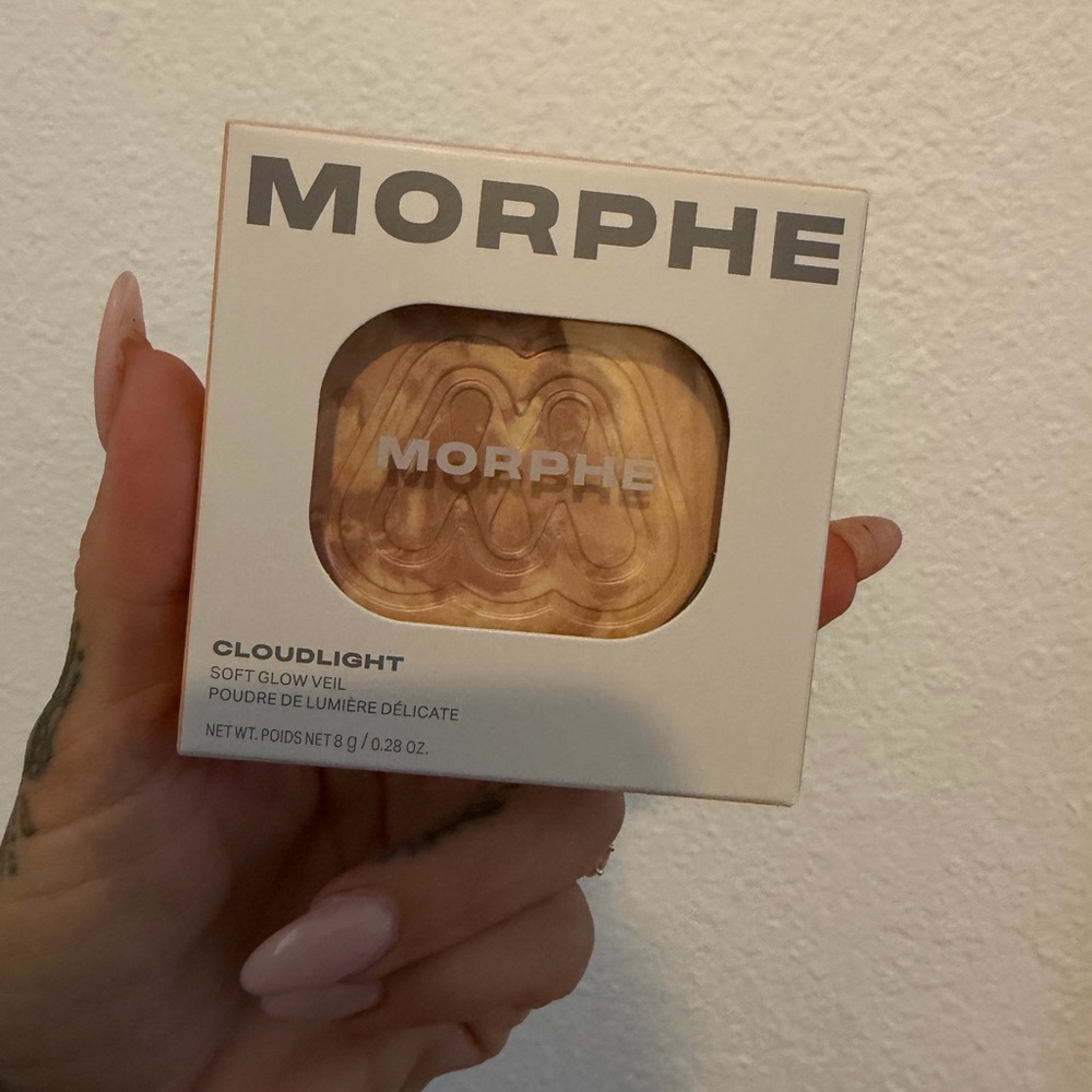 Morphe Cloudlight Soft Glow Veil Highlighter - Sunrise